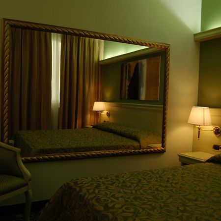 HM MotelHotel Castellazzo Bormida Exteriér fotografie